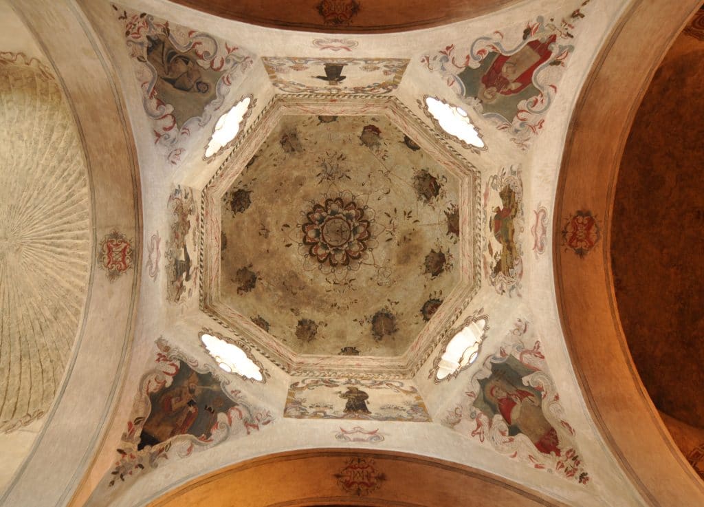 mission san xavier del bac dome ceiling